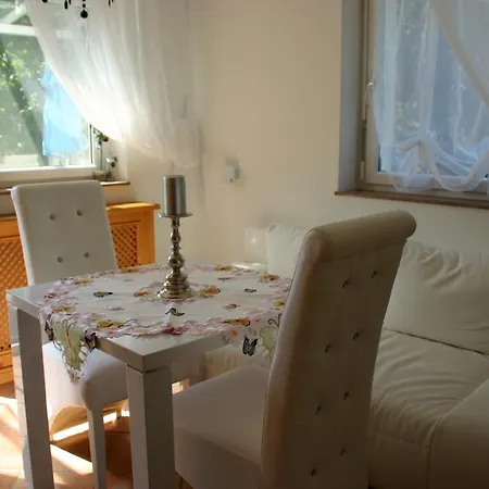 Haus Lisi Apartment Oberlienz